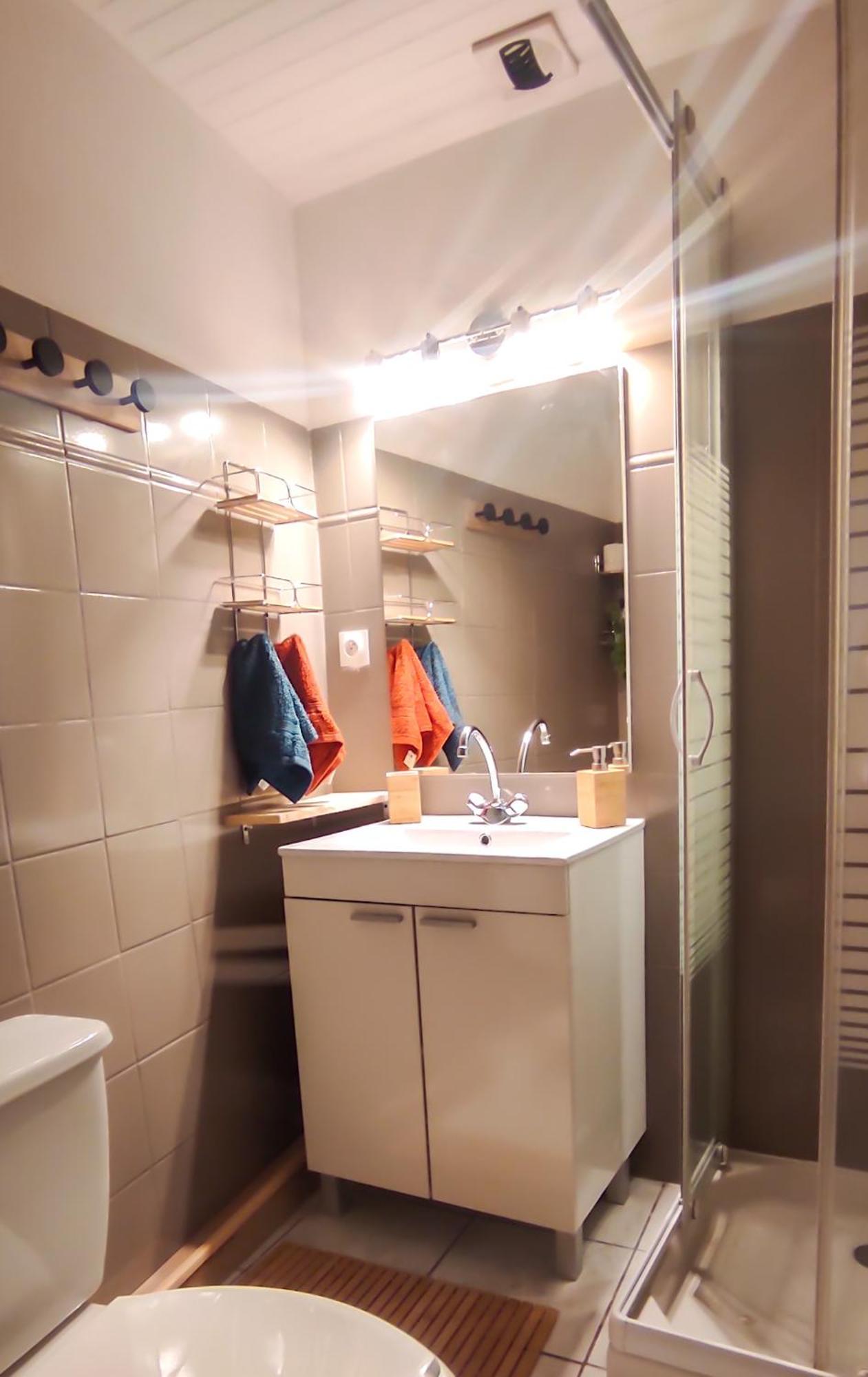 Chambre Independante Avec Salle De Bain Privee Montpezat-sous-Bauzon Buitenkant foto